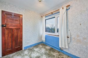 Photo 1- click for photo gallery